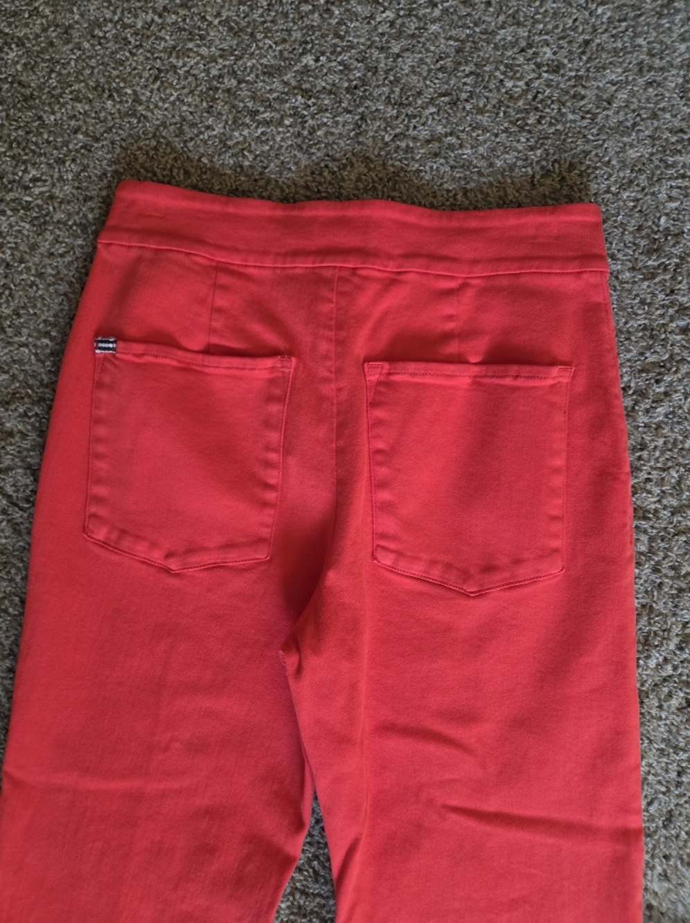Alice + Olivia Bright Red Flared Jeans - Picture 8 of 9